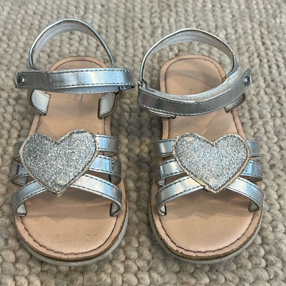 NATURINO toddler sandals. GUC sz. 10